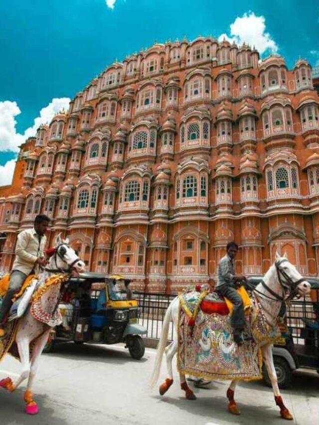 Interesting facts about the Hawa Mahal